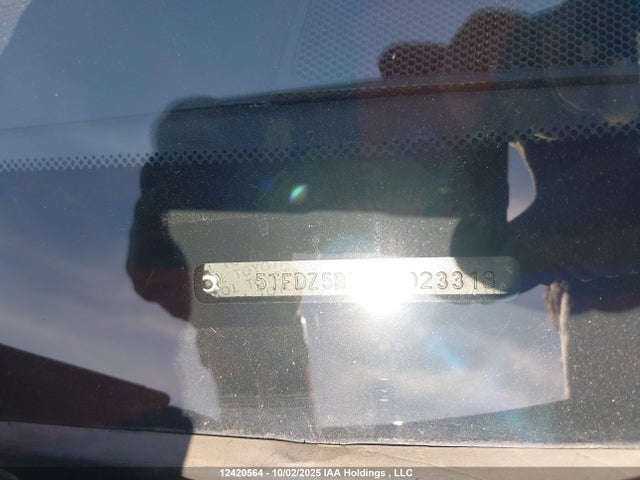 5TFDZ5BN1HX023318 Toyota 2gr-fks