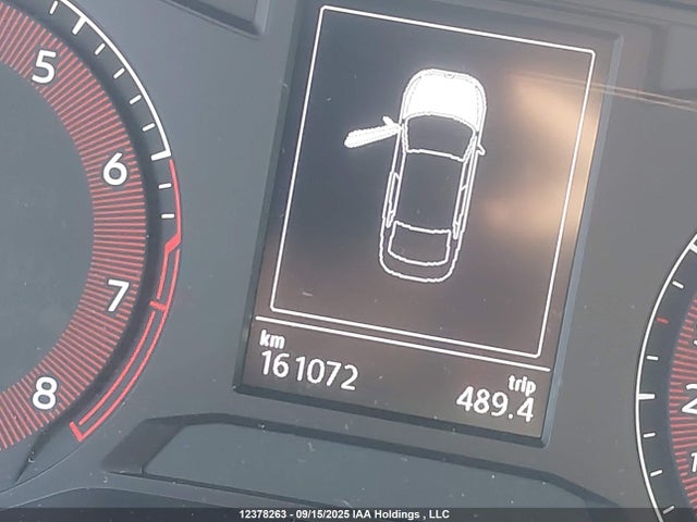 3VWE57BU9KM029428 Volkswagen 1.8 tsi