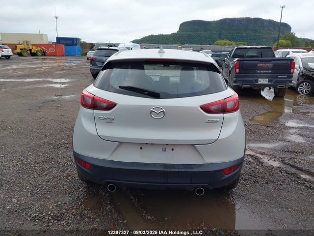 JM1DKBC73G0116447 Mazda pe