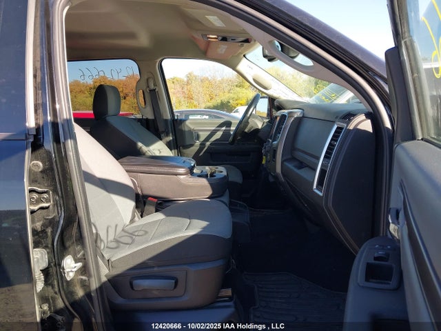 RAM 1500 2022 3C6RR7LG9NG177252 Image 5