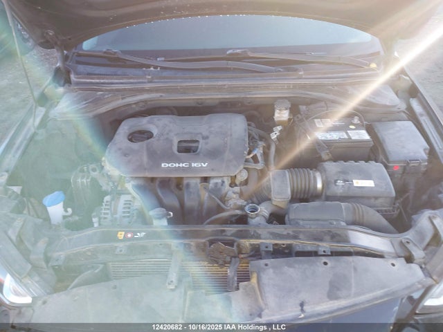 KMHD84LF5HU129532 Hyundai ELANTRA GL