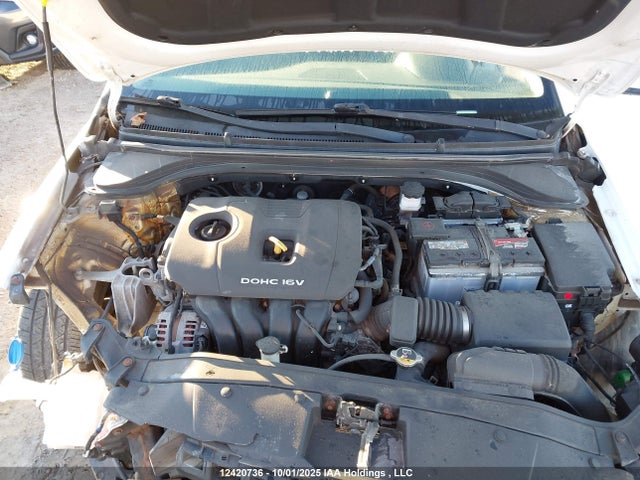 Hyundai 2017 2017 KMHD84LF0HU219655 Image 10