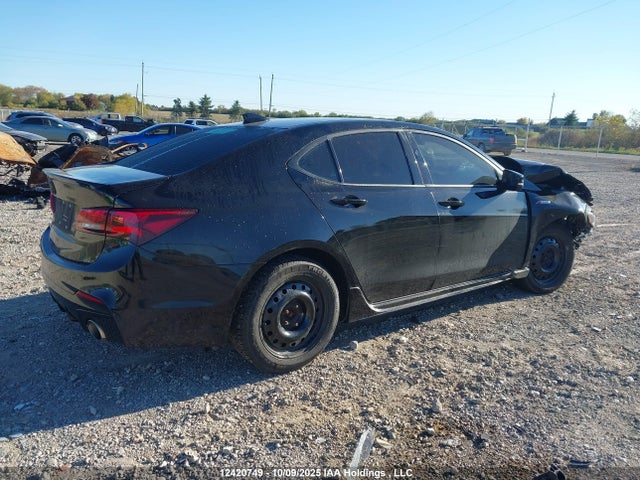 Acura j35y6 2018 19UUB3F65JA801710 Image 4