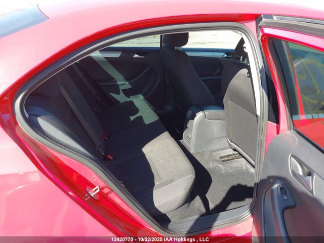 3VW267AJ2GM315667 Volkswagen 1.4t