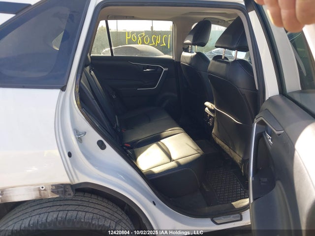 Toyota a25a-fks 2019 2T3R1RFV5KC040165 Image 8