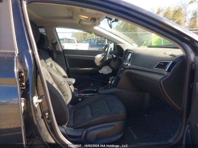 KMHD84LF2HU380525 Hyundai 2017