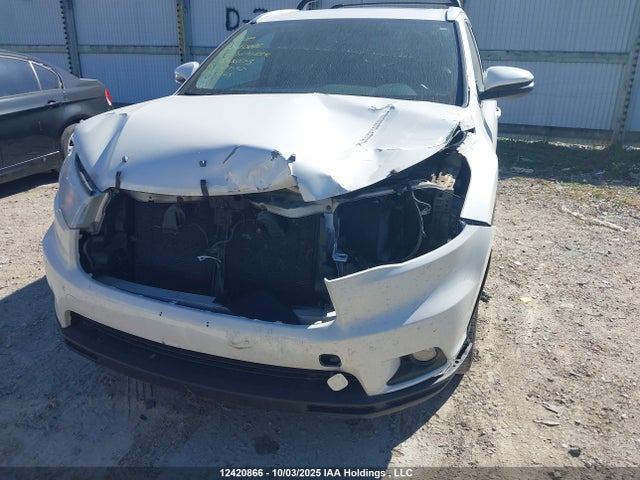 Toyota 2gr-fe 2016 5TDJKRFH7GS333075 Image 6