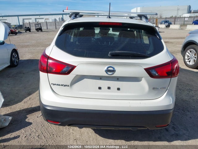 JN1BJ1CR4JW262272 Nissan ROGUE SPORT