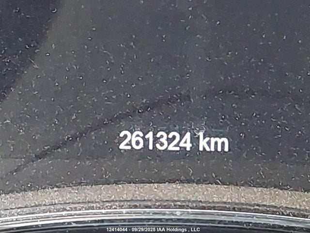 1C4SDJCT0EC481981 Dodge 2014
