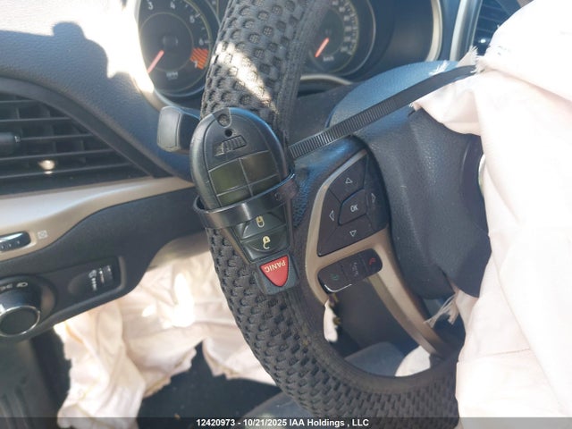 Jeep Cherokee Sport 2014 1C4PJLAB0EW189122 Image 11