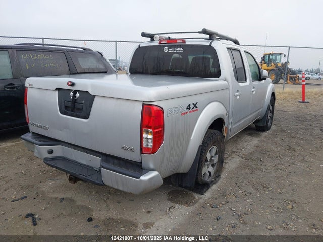 2009 Nissan Frontier Crew Cab Se/le/nismo მანქანა იყიდება აუქციონზე, vin: 1N6AD07W79C423881, აუქციონის ნომერი: 12421007