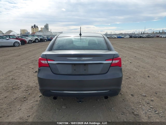 Chrysler 2014 2014 1C3CCBCG1EN194383 Image 16