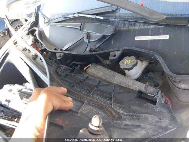 Tesla MODEL X 2018 5YJXCDE2XJF105025 Image 10