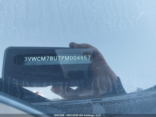 3VWCM7BU7PM004657 Volkswagen tsi