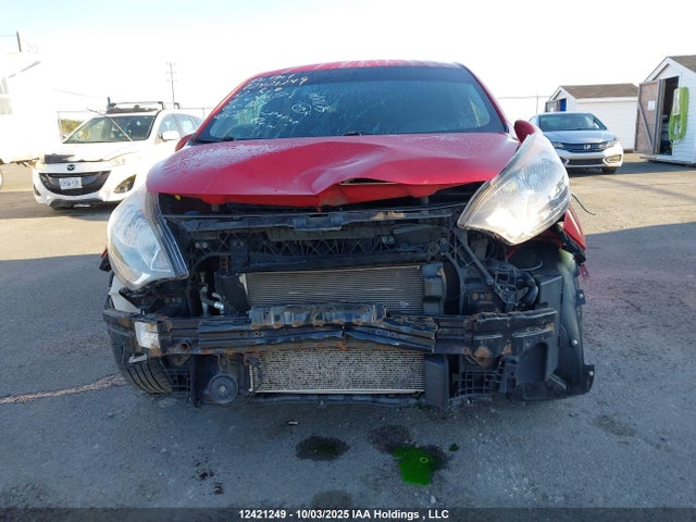 KNADM5A3XH6048509 KIA Rio