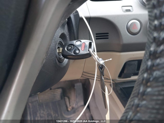 2011 Honda Civic Exl მანქანა იყიდება აუქციონზე, vin: 2HGFA1F0XBH004979, აუქციონის ნომერი: 12421286