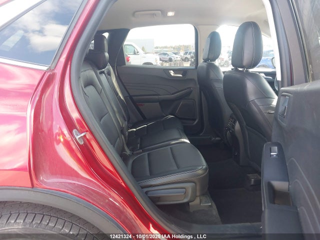 1FMCU9J95NUA56014 Ford gtdi 240ps