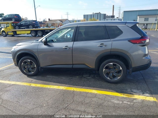 JN8BT3BB9SW152721 Nissan Rogue