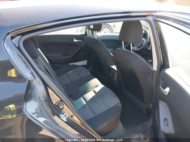 KIA dohc gdi nu 2015 KNAFK5A86F5365362 Image 8