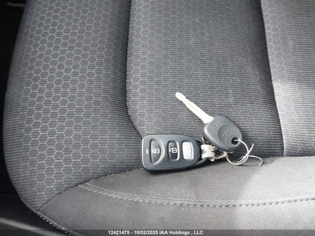 KMHD84LF4HU130462 Hyundai Elantra