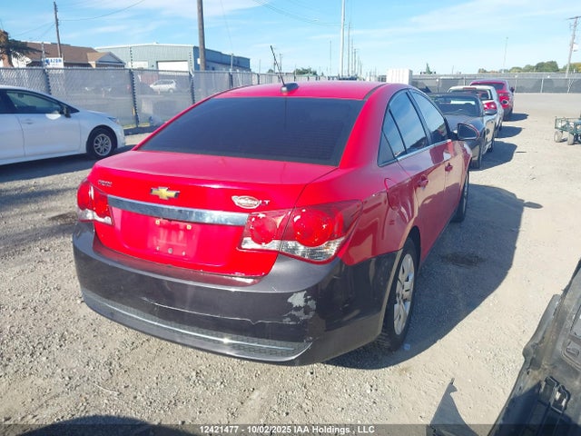 Chevrolet LUV 2015 1G1PC5SB7F7206359 Image 4