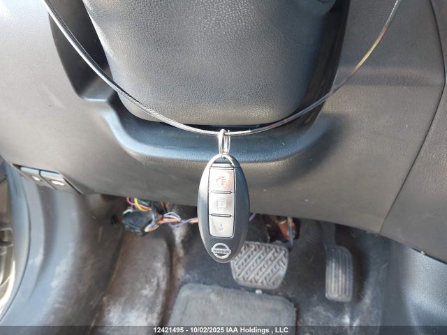 3N1CE2CP5EL402984 Nissan 2014