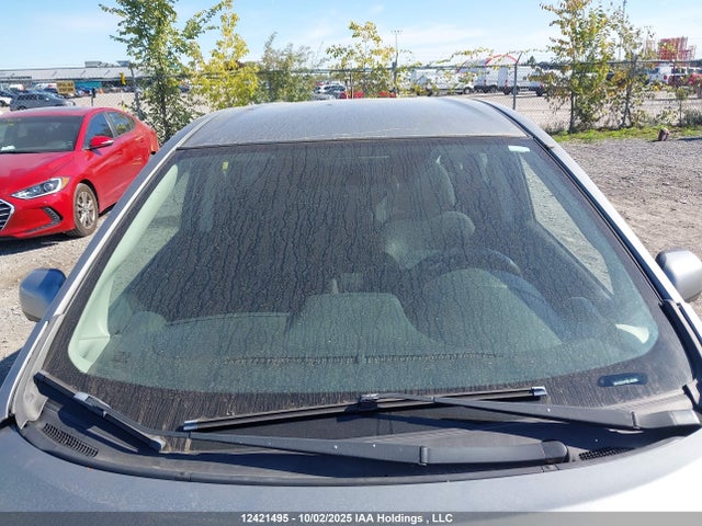 3N1CE2CP5EL402984 Nissan 2014