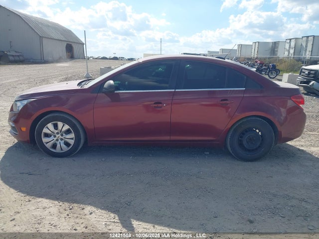 12421508 :رقم المزاد ، 1G1PC5SB6F7218003 vin ، 2015 Chevrolet Cruze مزاد بيع