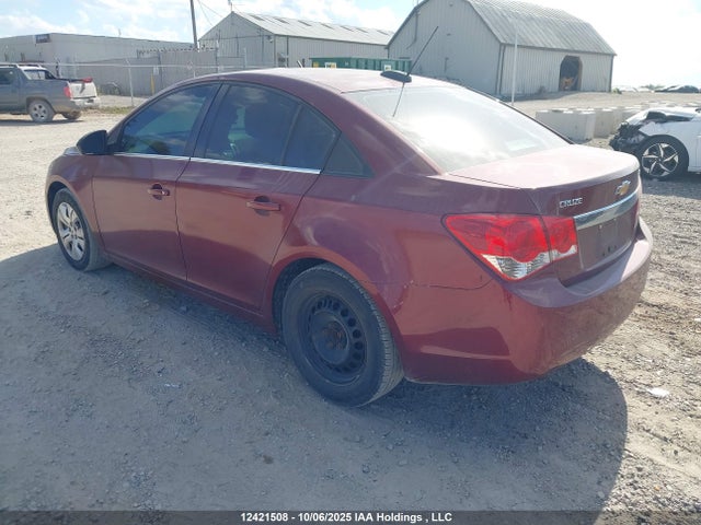 12421508 :رقم المزاد ، 1G1PC5SB6F7218003 vin ، 2015 Chevrolet Cruze مزاد بيع