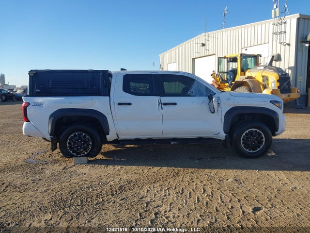 2024 Toyota Tacoma Double Cab/sr5/trd Sport/trd Off Road/ltd მანქანა იყიდება აუქციონზე, vin: 3TYLB5JN7RT042646, აუქციონის ნომერი: 12421516