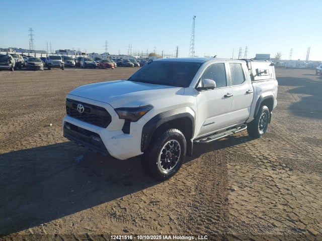 2024 Toyota Tacoma Double Cab/sr5/trd Sport/trd Off Road/ltd მანქანა იყიდება აუქციონზე, vin: 3TYLB5JN7RT042646, აუქციონის ნომერი: 12421516