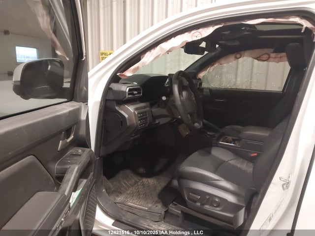 2024 Toyota Tacoma Double Cab/sr5/trd Sport/trd Off Road/ltd მანქანა იყიდება აუქციონზე, vin: 3TYLB5JN7RT042646, აუქციონის ნომერი: 12421516