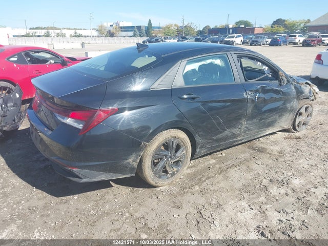 KMHLM4AG3MU153048 Hyundai ELANTRA SEL