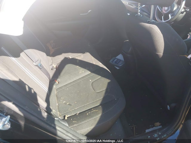 KMHLM4AG3MU153048 Hyundai ELANTRA SEL