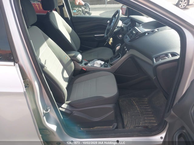 1FMCU9GX4EUA47729 Ford 2014