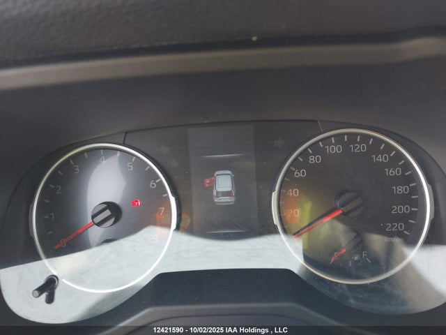 2T3Z1RFV5KW017371 Toyota RAV4 LE