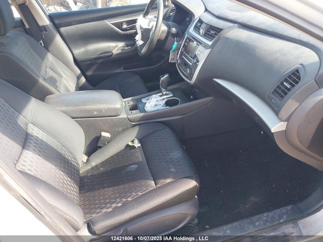 1N4AL3AP9HN304795 Nissan Altima
