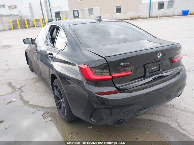 3MW5R7J06M8C14261 BMW 330XI
