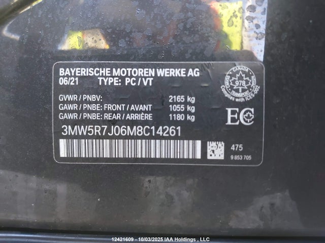 3MW5R7J06M8C14261 BMW 330XI