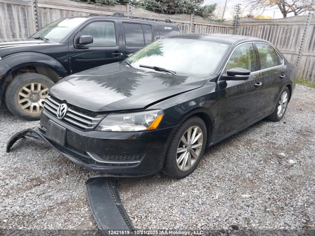 12421619 :رقم المزاد ، 1VWBS7A39FC042255 vin ، 2015 Volkswagen Passat Se مزاد بيع