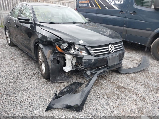 12421619 :رقم المزاد ، 1VWBS7A39FC042255 vin ، 2015 Volkswagen Passat Se مزاد بيع