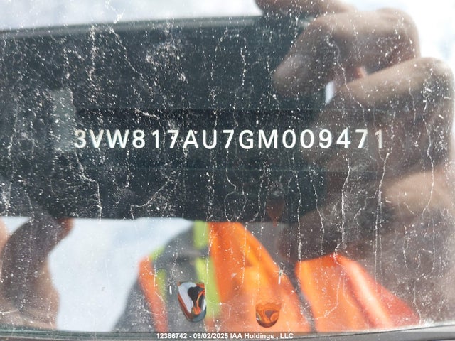 3VW817AU7GM009471 Volkswagen 1.8 tsi