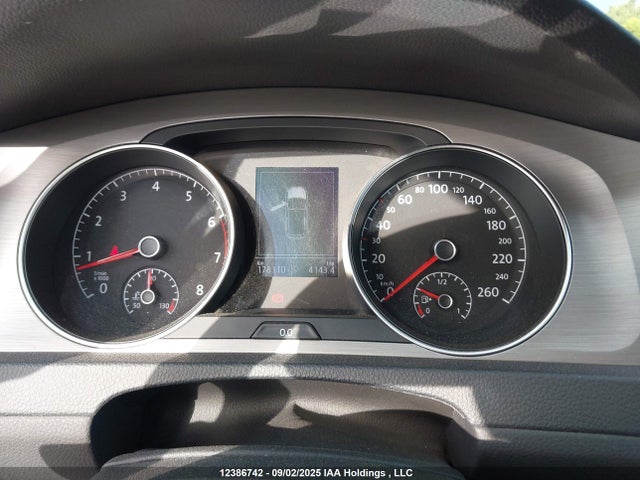3VW817AU7GM009471 Volkswagen 1.8 tsi