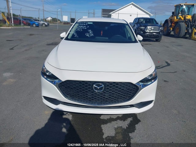 Mazda pe 2019 3MZBPAB7XKM103038 Image 12
