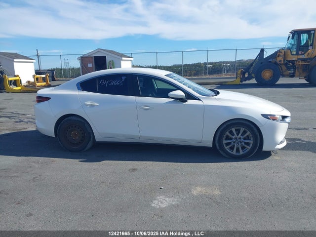Mazda pe 2019 3MZBPAB7XKM103038 Image 14