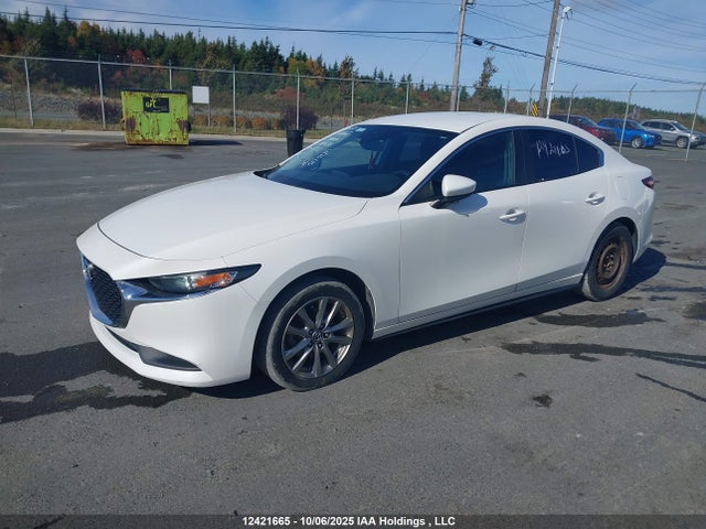 Mazda pe 2019 3MZBPAB7XKM103038 Image 2