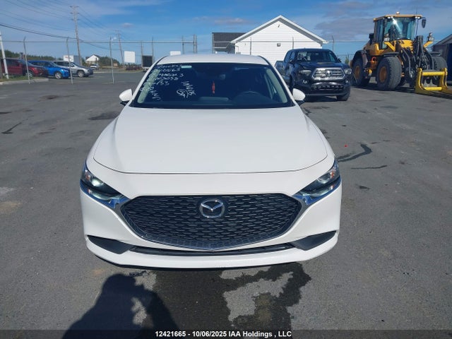 Mazda pe 2019 3MZBPAB7XKM103038 Image 6