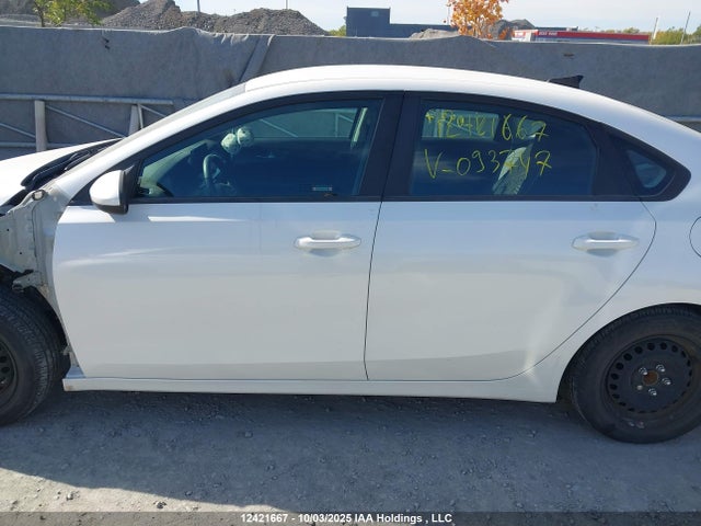 3KPF24AD1KE093747 KIA mpi nu