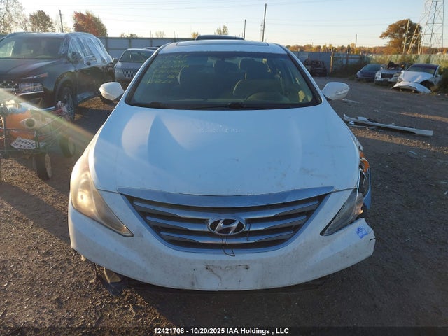 12421708 :رقم المزاد ، 5NPEB4AC3EH856046 vin ، 2014 Hyundai Sonata مزاد بيع