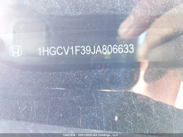 1HGCV1F39JA806633 Honda l15be